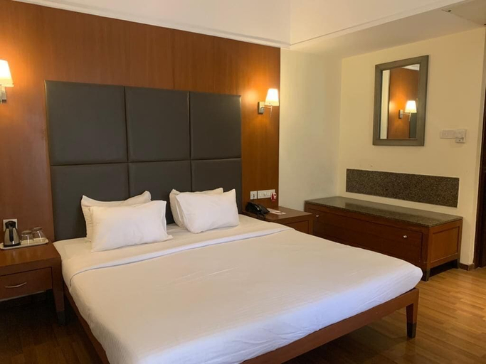 Bedroom 3, The Classique Club, Mumbai Suburban