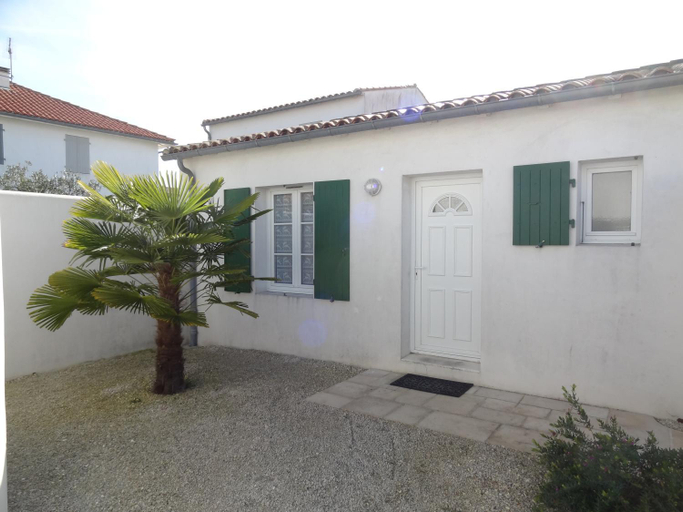 Others 5, Maison Porcelaine, Charente-Maritime