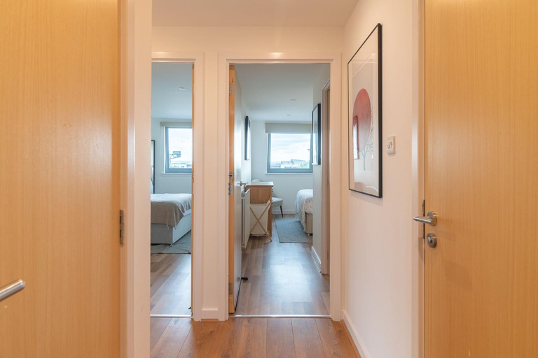 Others 4, Executive 7 Apartments, Glasgow