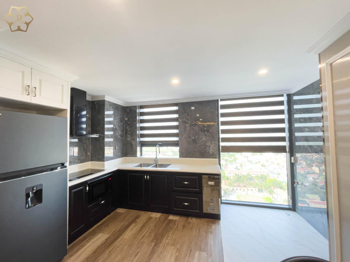 Dining Room 5