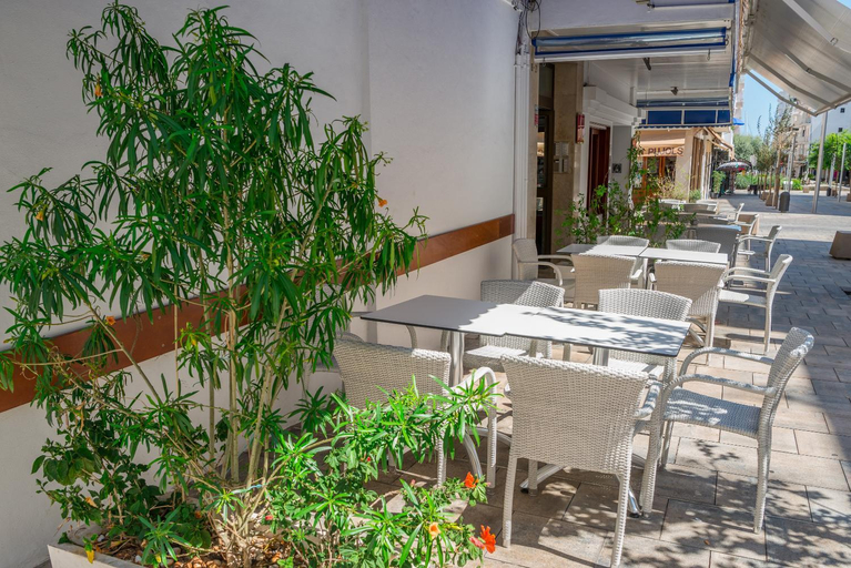 Food & Drinks 4, Apartamentos Niko, Baleares