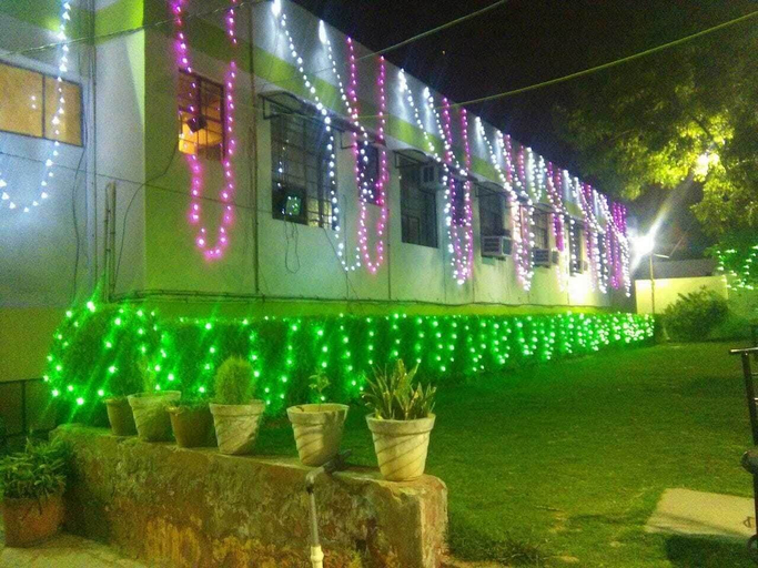 Exterior & Views 2, Hotel Ambika Palace by Shiwani Associate, Agra