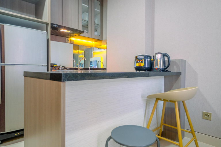 Others 4, Restful and Homey 2BR at Transpark Cibubur Apartment By Travelio, Depok