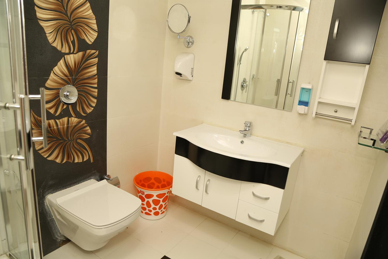 Bathroom 4, BEVERLY VILLA, The Nilgiris