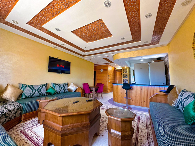 Others 5, Luxurious Scandinavian-style pool & play, Tétouan