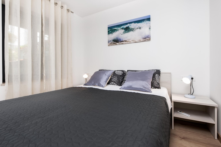 Bedroom 2, Apartments Katarina, Rovinj