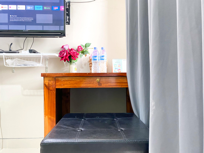 Facility 4, Good and Homey Studio at Gateway Park LRT City Bekasi Apartment By Travelio, Bekasi