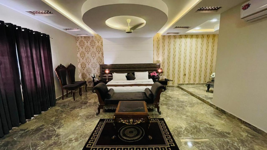 Others 4, Golden Sand Hotel, Bahawalpur