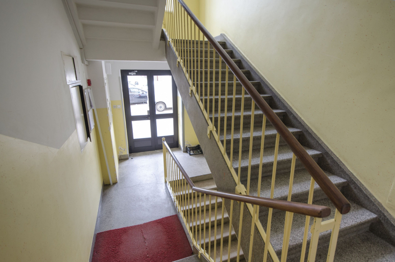 Others 5, Apartment for four with free parking, Ljubljana