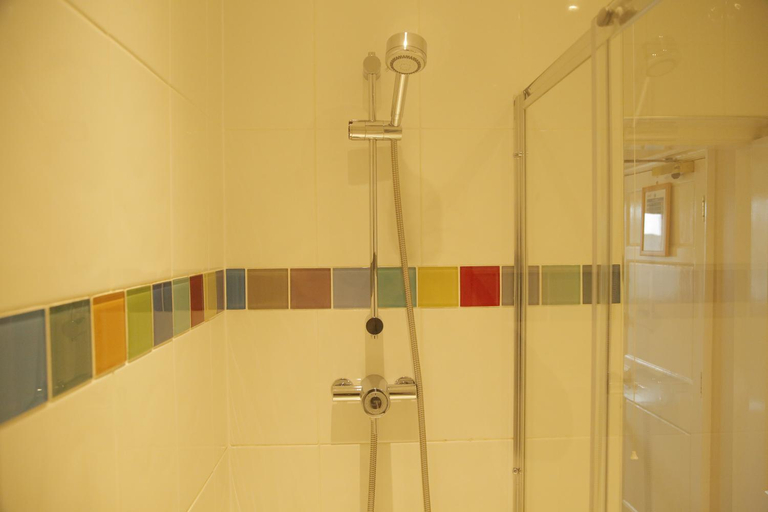 Bathroom 4, B+B York, York