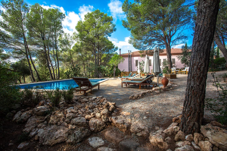 Others 5, AldeaMia, Forest, mountain view, beach at 8 min, Tarragona