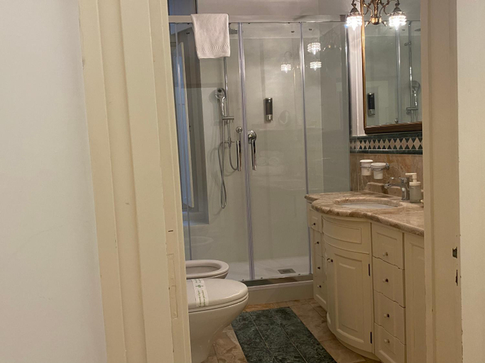 Others 3, Bella Domus Suites, Salerno