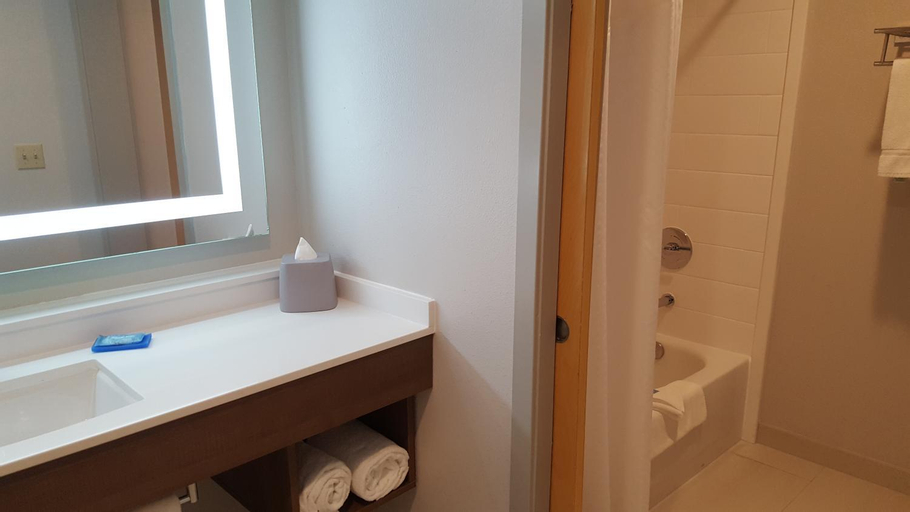 Bathroom 6