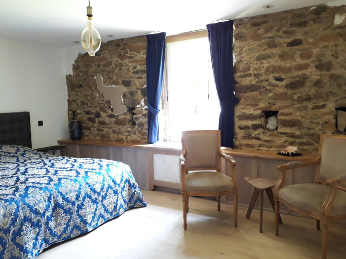 Bedroom 2, Le vieux moulin, Côtes-d'Armor
