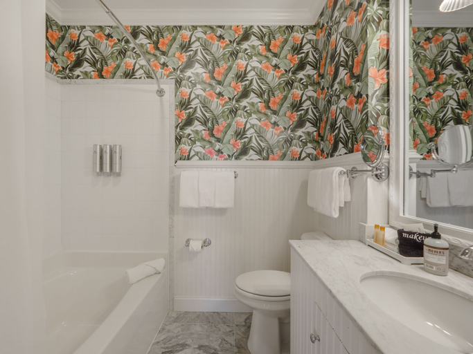 Bathroom 3, The Verandas, New Hanover