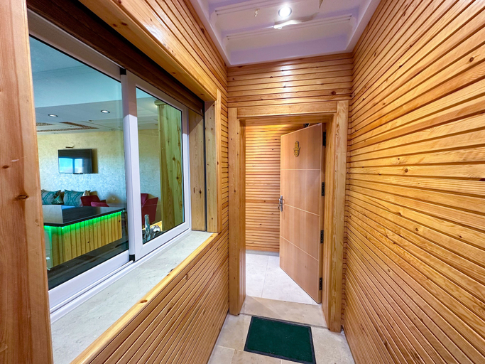 Others 4, Luxurious Scandinavian-style pool & play, Tétouan