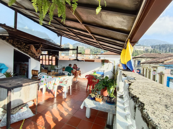 Others 4, Casa Tsao, Santafé de Bogotá