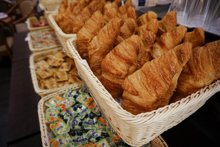 Food & Drinks 5, Hotel Liege-Strasbourg, Paris