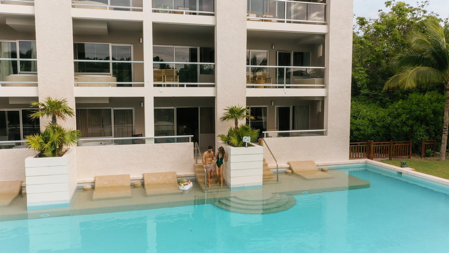 Swimming Pool 19
