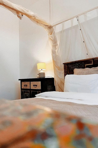 Bedroom 3, Loman Art House, Dakar