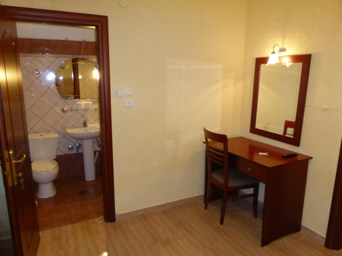 Bathroom 4, Porto Matina Hotel, Central Macedonia