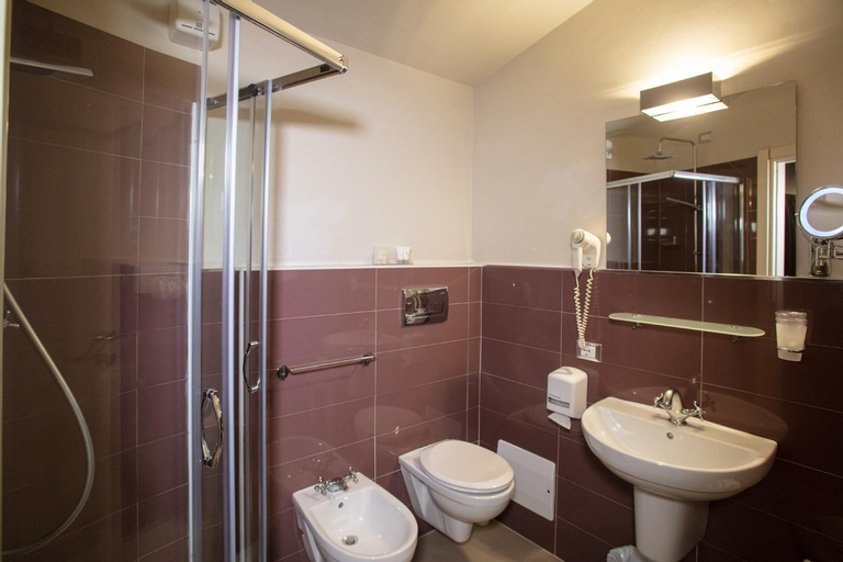 Bathroom 6