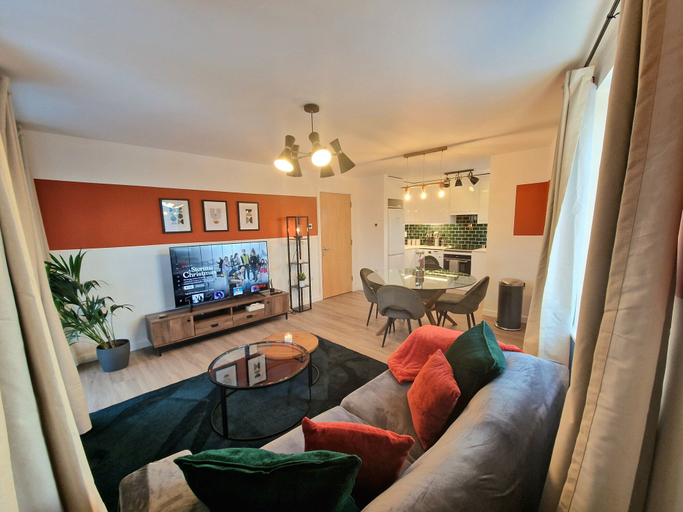 Others 4, Luxury Station Apartment, Cambridgeshire