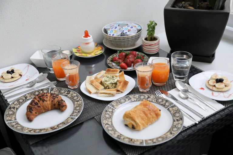 Others 4, Escape to St Julians, St Julian's