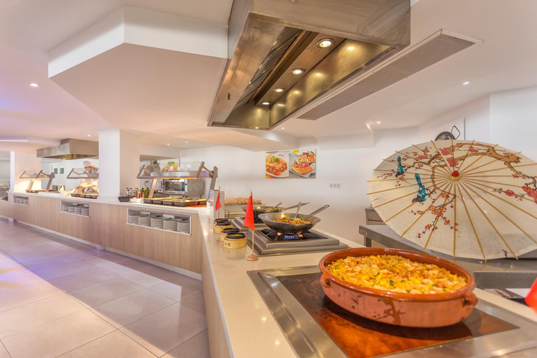Food & Drinks 5, FERGUS Style Cala Blanca Suites, Baleares