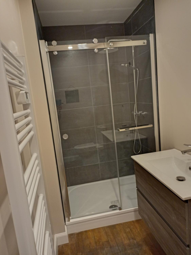 Bathroom 3, La petite chouette, Vosges