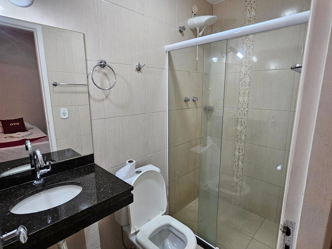 Bathroom 4, Hotel Indiano, Rio Bonito