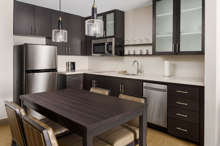 Dining Room 6