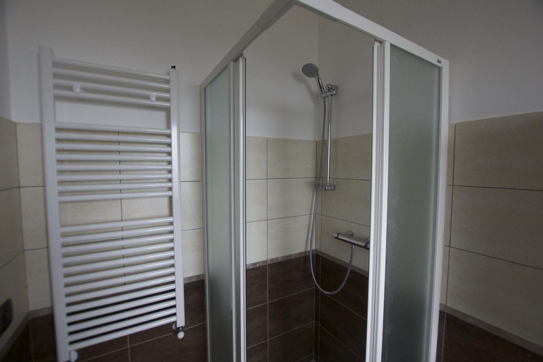 Bathroom 8