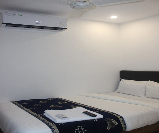 Others 4, Tanvi Guest House, Mumbai Suburban