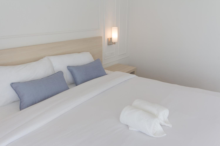 Bedroom 14
