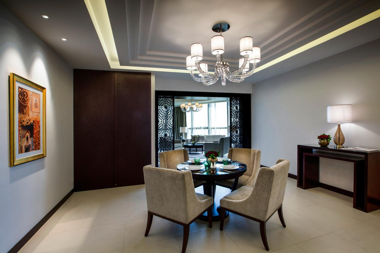Dining Room 17