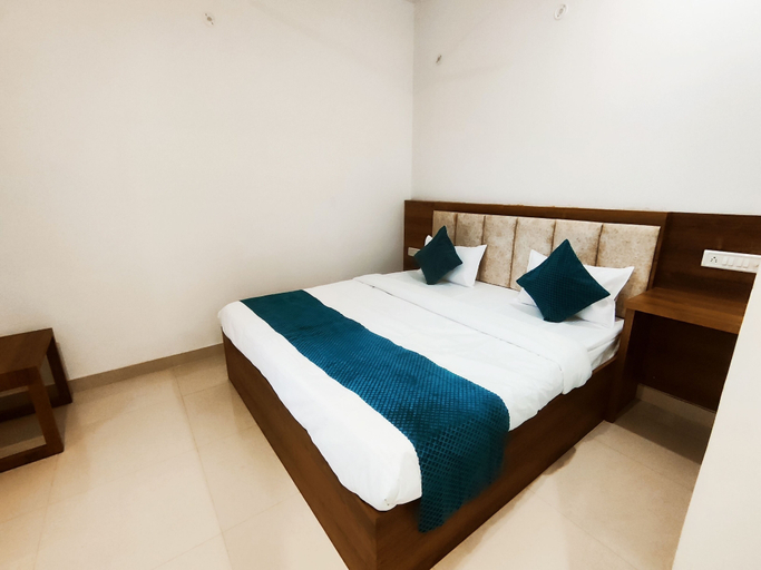 Bedroom 4, Hotel JVS Palace, Gorakhpur
