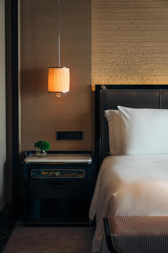Bedroom 21