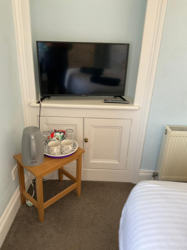Others 3, No 52 bed and breakfast, Cornwall