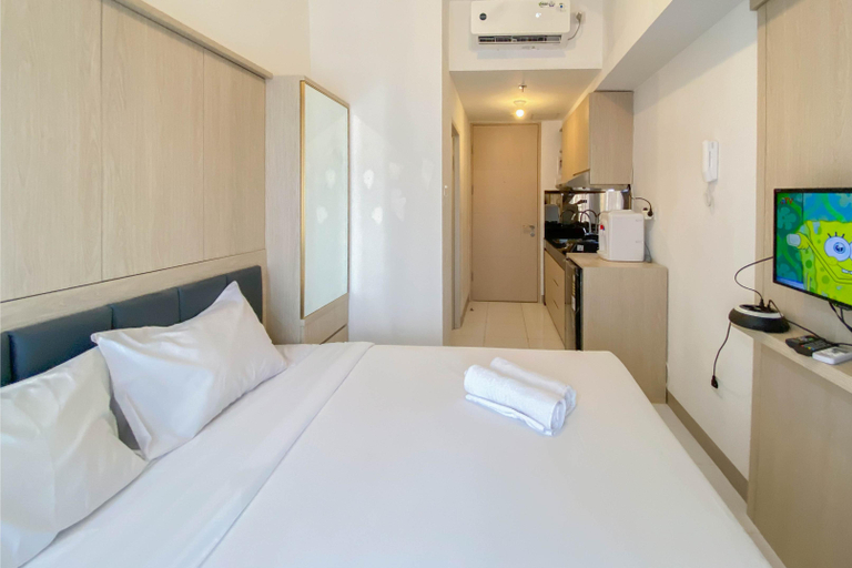 Others 2, Nice Studio Tokyo Riverside PIK 2 Apartment By Travelio, Tangerang