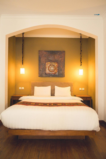Bedroom 12