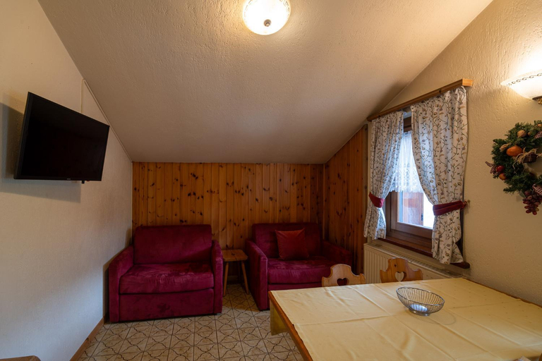 Others 4, Residence L'Arcobi, Sondrio