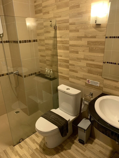 Bathroom 4, Wind Beach Resort, Ko Phangan