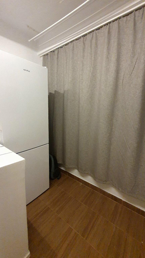 Others 5, Studio Prisaca Dornei, Municipiul Bucuresti