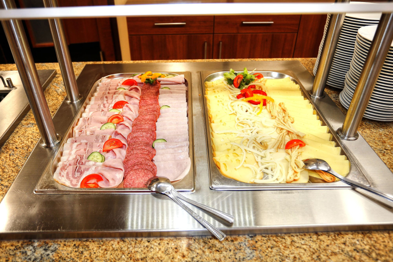 Food & Drinks 5, Hotel SOREA Regia, Bratislava I