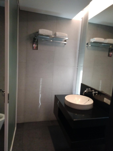 Bathroom 4