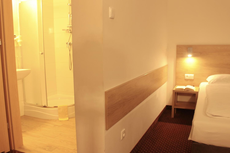 Bedroom 2, Hotel Huszcza, Mrągowo