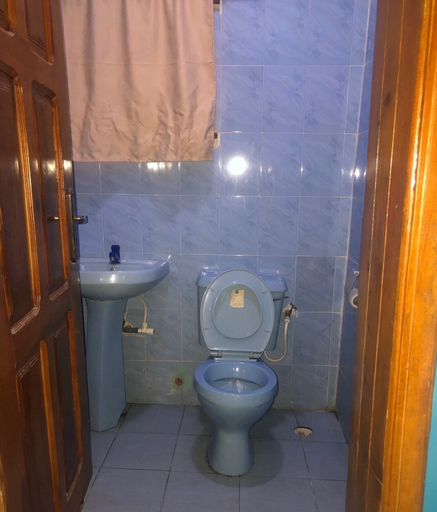 Bathroom, Prince Palace Hotel, Alimosho