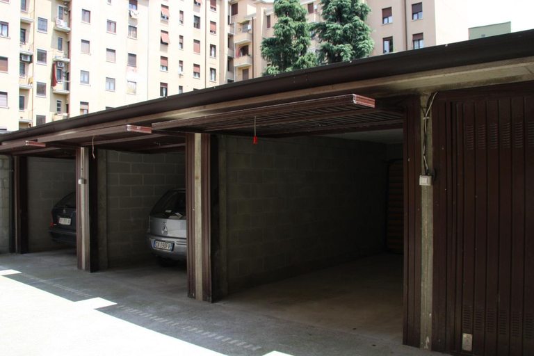 Exterior & Views 2, Adelchi, Milano