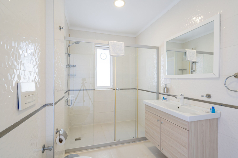 Bathroom 3, Adavillas, Kuşadası